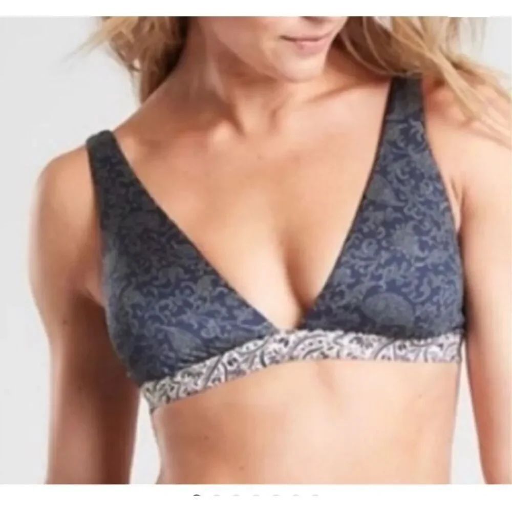Athleta Women's Aqualuxe Batik Bikini Swim Top small blue cream